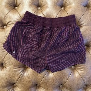 Lululemon Tracker Short Size 6